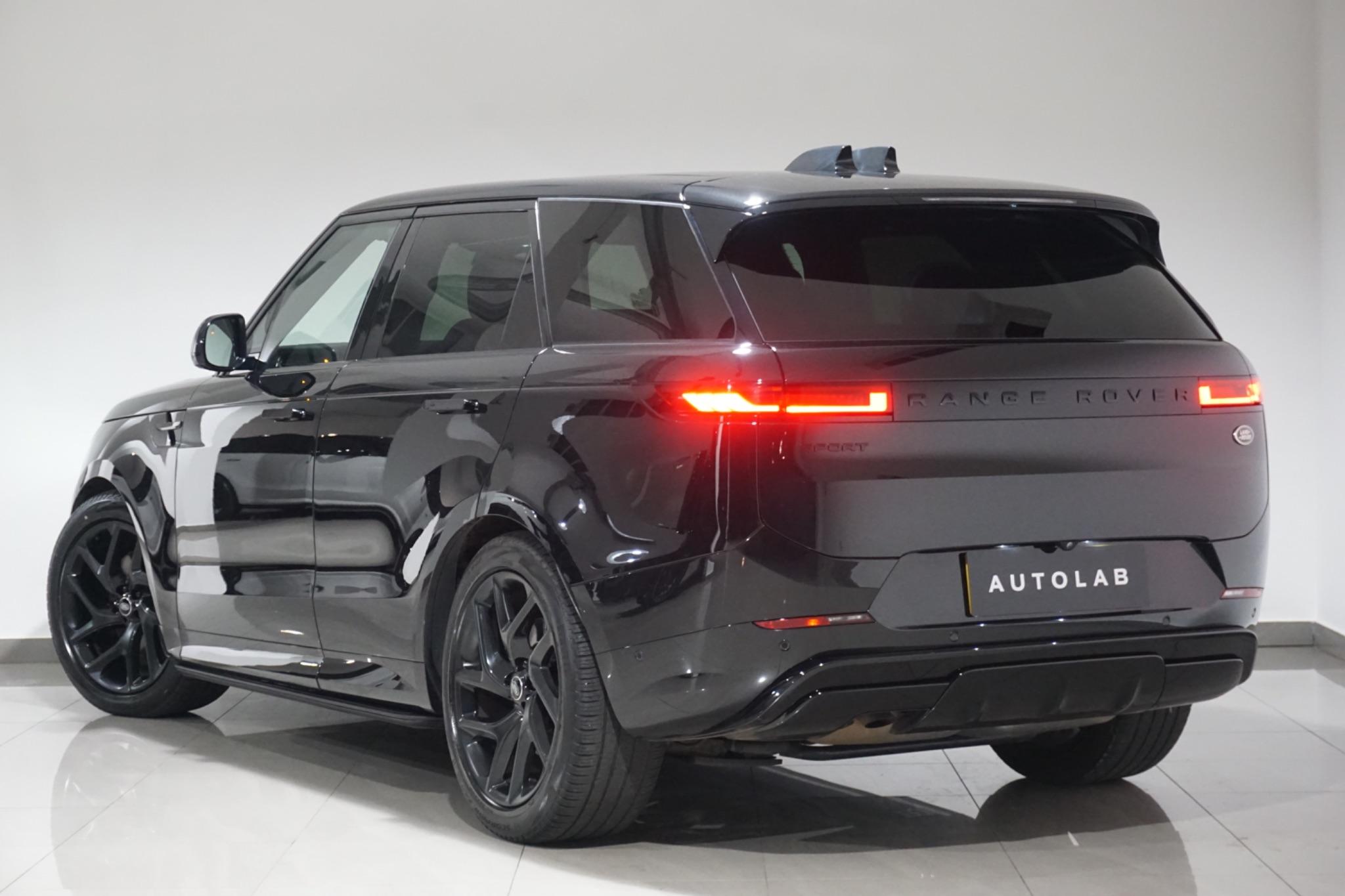Land Rover Range Rover Sport 3.0 D300 MHEV Dynamic SE Auto 4WD Euro 6 (s/s) 5dr